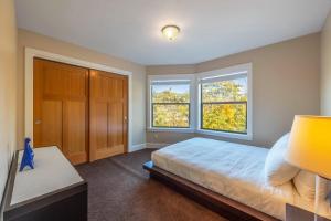 Bluff View 30 Day