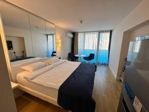 Orbi city mia luxury studio