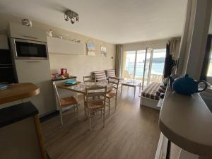 Appartements Cap Morgat a l-echo des vagues : photos des chambres