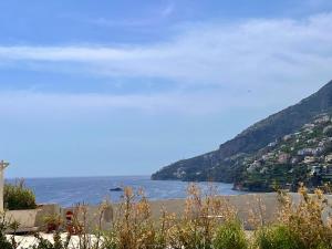 Comfy 2 Bedrooms Apartment near the beach