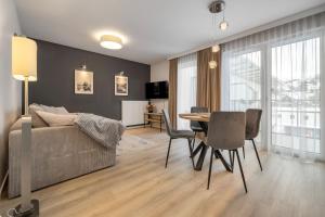 408 - Apartament Zakopiański z balkonem - Sauna & Jacuzzi & Plac zabaw & Siłownia