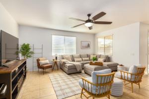 Dapple Gray Queen Creek