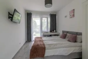 Promenada - 科罗诺沃