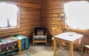 1 Bedroom Cozy Home In Ă…kersberga