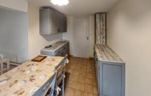 Awesome Home In Montliard With Wifi