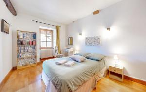 Maisons de vacances Amazing Home In Volnay With Wifi : photos des chambres