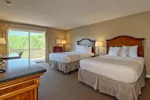 Cozy 1-Bedroom Condo with Mountain Views in Clayton GA- KW 302 - Whetstone