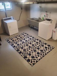 Reading-Stylish Apartment for Contemporary Comfort