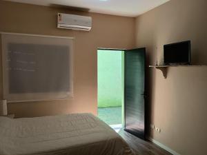 Casas na Vila da Saúde, 2 opções, com quintal e piscina compartilhada