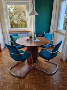 Stadtnahe Wohnung mit Garten und Parkplatz