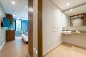 Vibrant Space- Explore Wonders in El Tesoro 313