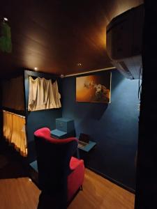 Sinhassan Dormitory Hostel Juhu