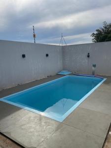Casa com piscina para a Expo direto