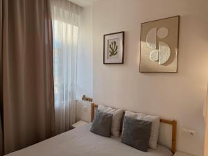 Studio w Centrum Warszawy ulica Chmielna - 500m od dworca Centralnego - by Good Sleeping