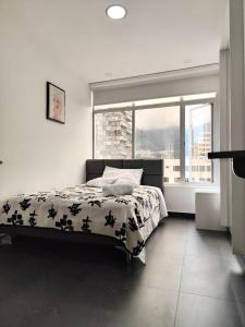 Penthouse lujo, Parque La Carolina, Piscina, parqueo 3 habitaciones