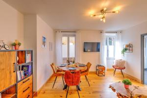 Appartements 3 pieces, climatise, calme, 100m du centre, parking, 