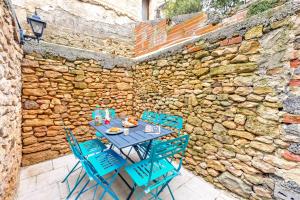 Appartements 3 pieces, climatise, calme, 100m du centre, parking, 