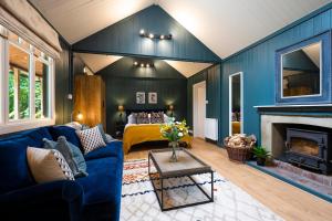 Cosy and Unique Cabin, Henley on Thames