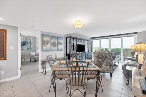 Anchorage Resort 8th floor condo in Siesta Key with private beach access pool boat dock 0894