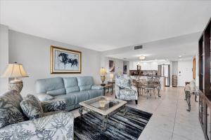 Anchorage Resort 8th floor condo in Siesta Key with private beach access pool boat dock 0894