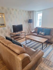 Lot 4, The old auction rooms, central with parking