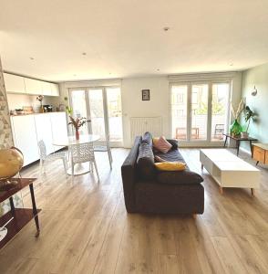 Appartements Le St-Arnould - Vue Cathedrale, central & calme : photos des chambres
