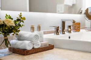 1 Bedroom Private Residence at Roney Palace -1129