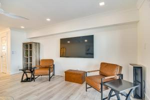 Bayfront Views! Luxe Home 4 Mi to Downtown St Pete