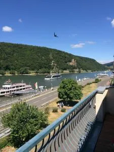 Rheinblick Apartment - راينبولن