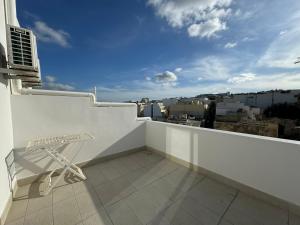 Giuliani Seafront Penthouse 15