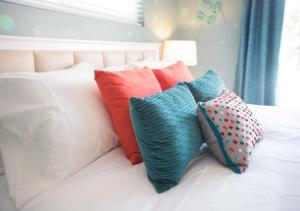 MagicwayVillas Paradise Pier Home - Across Disney