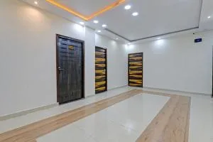 Collection O Townhouse Lemonade Shyam Nagar - Juhi Bari