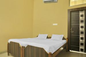 Hotel O Park Land, Jabalpur