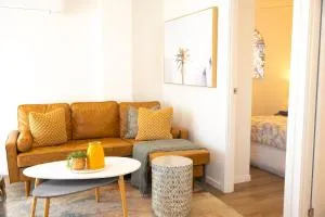 Comfortable Seaside Studio & Courtyard - Скарборо