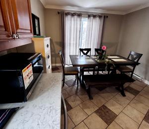 Chaleureux 3BDR à 5 min de Montreal