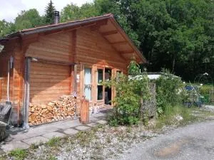 Chalet Blockhaus auf Camping - Erlenbach im Simmental