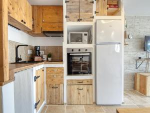 Apartment in Roses near Platja de Roses