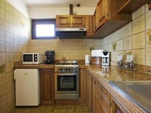 Holiday apartment with lake view