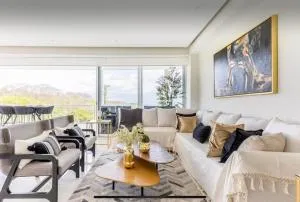 Luxury 2BR - Bolongo - Ocean View - Private Beach - 萨尤利塔