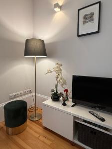 ML Apartments Republic