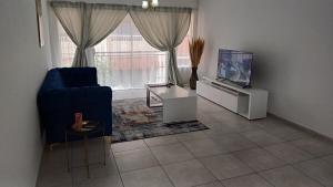 Cozy Randburg Retreat