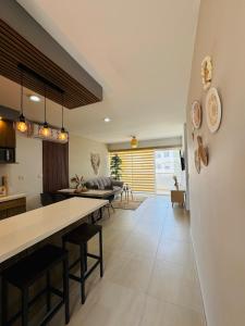 Almarena Depto Boho Chic 800 mts from the Beach!