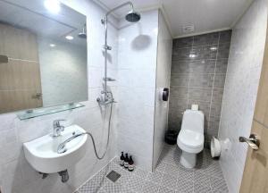 Phòng Standard giường đôi (Standard Double Room)