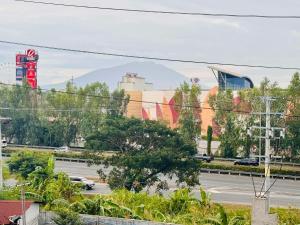 Dimples nest at Azure North san fernando