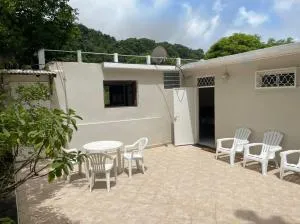 Villa tropicale, route de Fontaine Didier - 法兰西堡