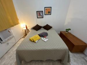 APARTAMENTO TEMPORADA PRÓXIMO A PRAIA DE IPANEMA!