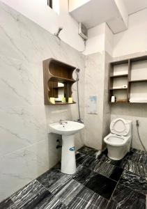 Khách Sạn Đức Trí