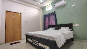 Kamakshi bliss homestays
