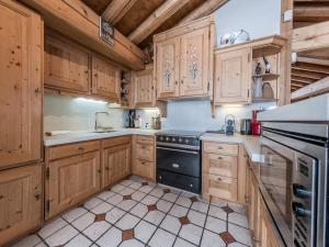 Chalet à Courchevel avec piscine, jacuzzi et vue panoramique - FR-1-613A-13