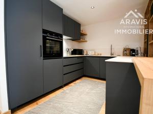 Chalets Chalet cosy au bord d-un ruisseau lumineux au Chinaillon - FR-1-391-204 : photos des chambres